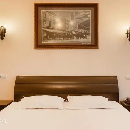 Staynatural Center Hotel *