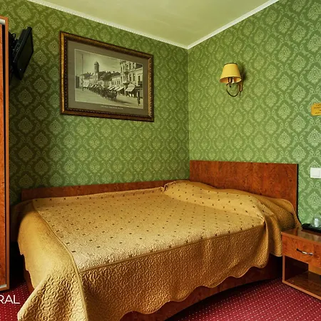 Hotel Staynatural Center *
